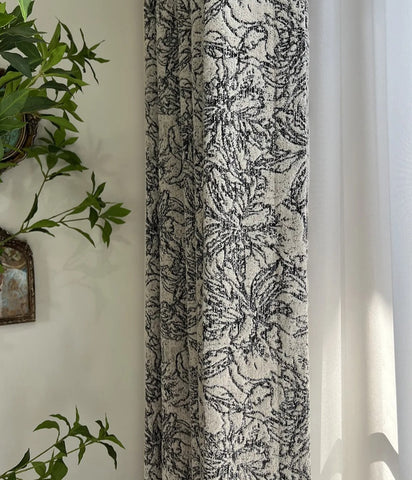 Elegante tenda bianca e nera