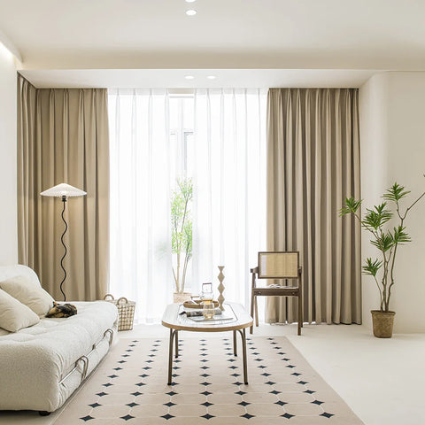 Elegante tenda in velluto beige