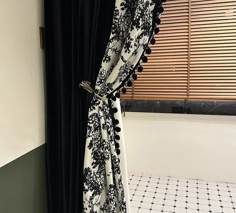 Tenda di design in bianco e nero