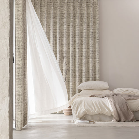 Tenda in ciniglia spessa con griglia beige