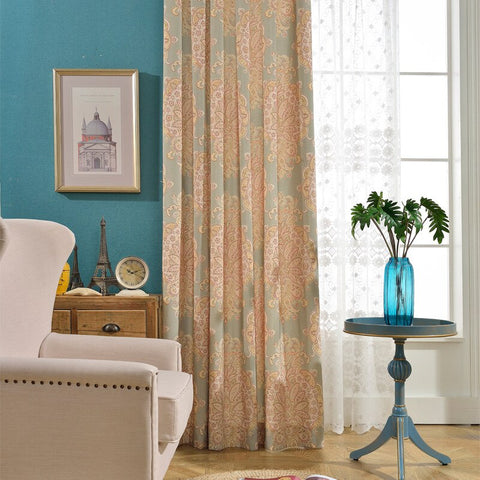 Tenda con motivi vintage