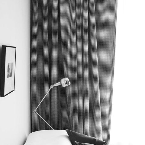 Design della tenda in bianco e nero