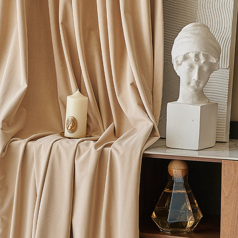 Tenda di velluto beige