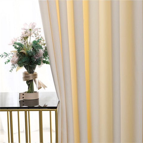 Tenda di velluto beige