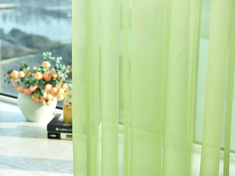 Bianco e verde velato