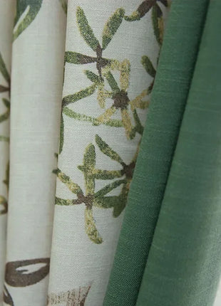 Tende tropicali di eleganza floreale