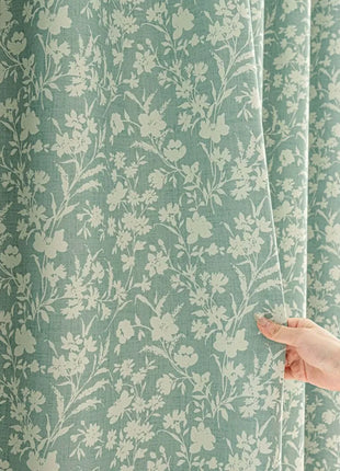 Tenda verde con motivo floreale bianco stile country