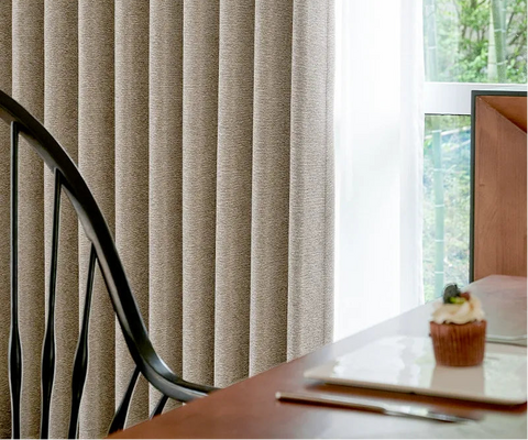 Tenda in ciniglia spessa con griglia beige