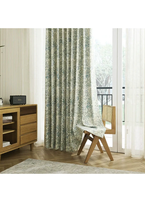 Tenda bianca a luce naturale