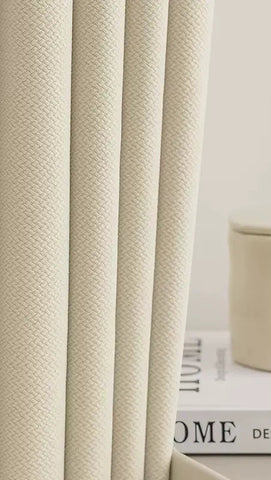 Tenda oscurante in ciniglia beige geometrica