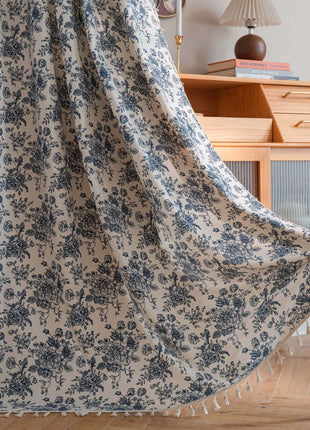 Tenda moderna bianca e blu