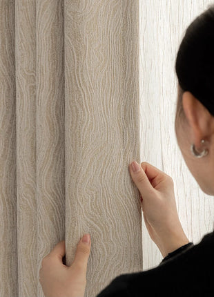 Moderna tenda oscurante strutturata con effetto ondulato