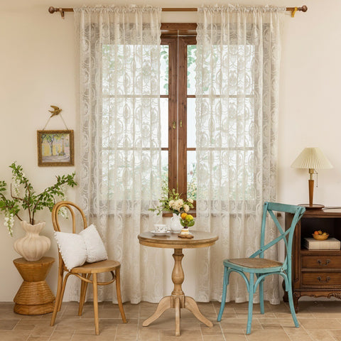 Soggiorno bianco vintage trasparente ricamato di lusso