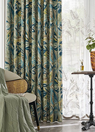 Tenda in ciniglia con foglie tropicali verdi e beige