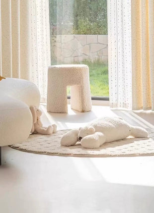 Accogliente tenda in spugna screziata ecrù per la camera da letto