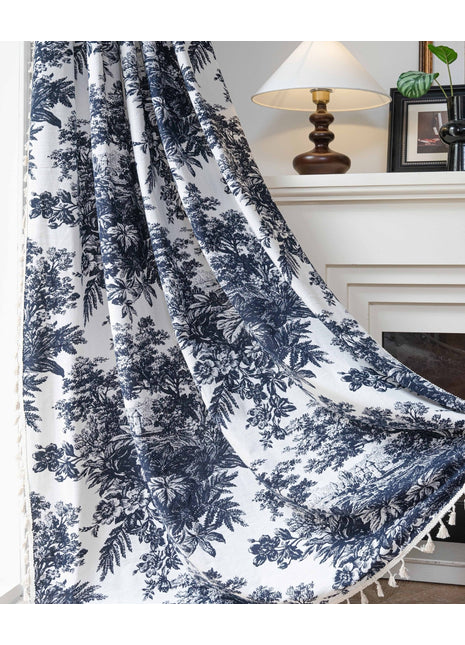 Tenda velata stampata in stile toile de Jouy grigia