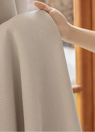 Tenda moderna in lino beige